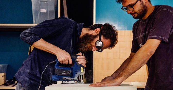 Poplab, lavoro in laboratorio