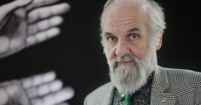 Dandy. Barnaba Fornasetti, continuatore della ditta creata dal padre (Foto di Arianna Sanesi)