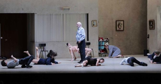”Moeder”, Peeping Tom. Foto di Alfredo Anceschi