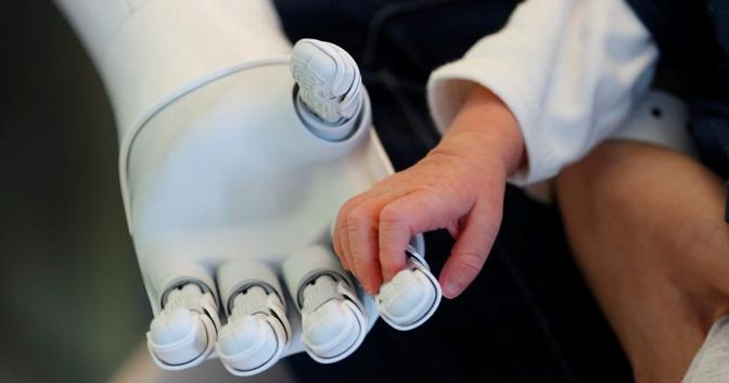 (REUTERS)