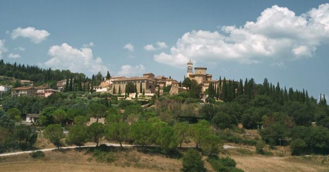 Nella foto Solomeo in provincia di Perugia