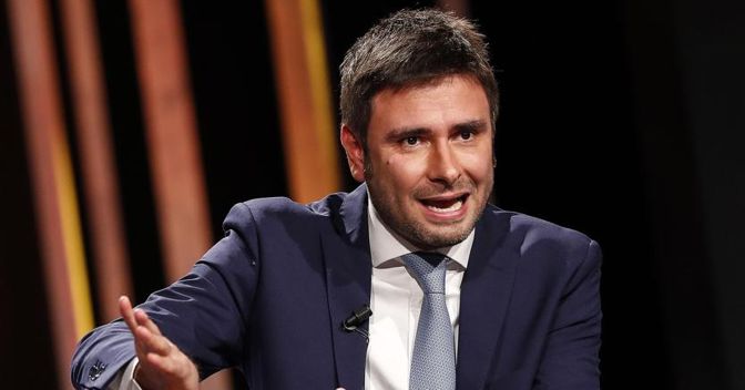 Alessandro Di Battista (Ansa)