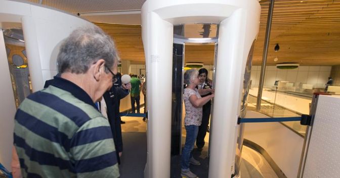 Aereoporto di Schiphol, Amsterdam (Afp)