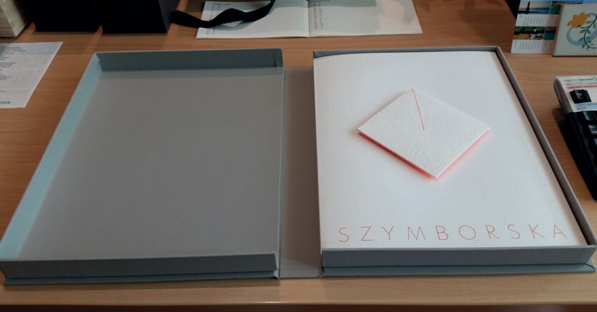 Manufatti cartacei. Le 12 poesie della Szymborska