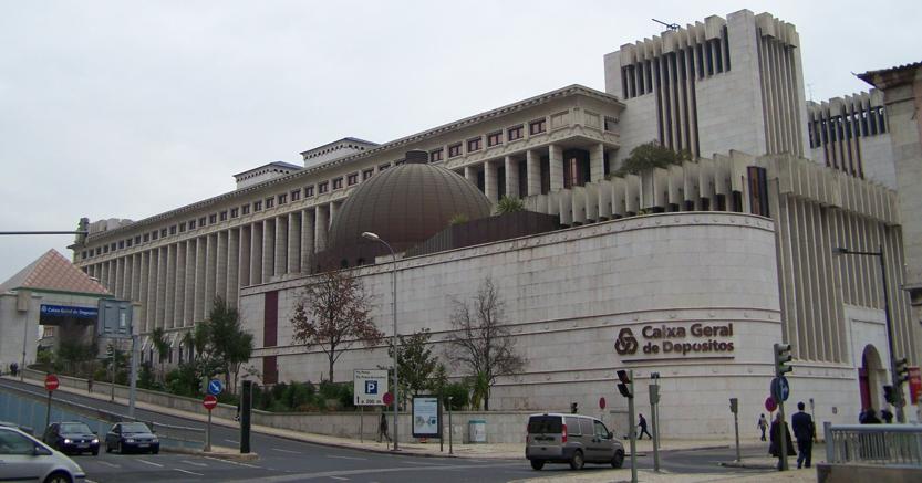 Lisbona, Caixa Bank 