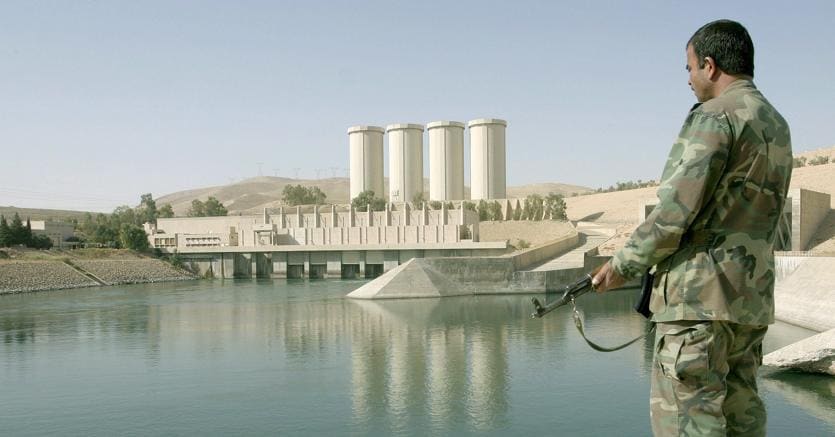 La diga di Mosul (Epa)
