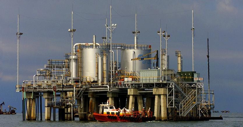 Piattaforma petrolifera a Maracaibo, Venezuela (Reuters)