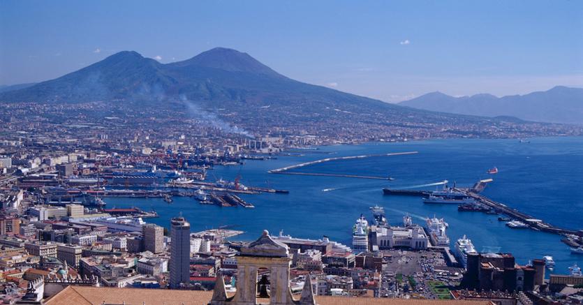 Il Comune di Napoli avr tempo fino al 2032 per provare a rimettere in sesto i propri conti