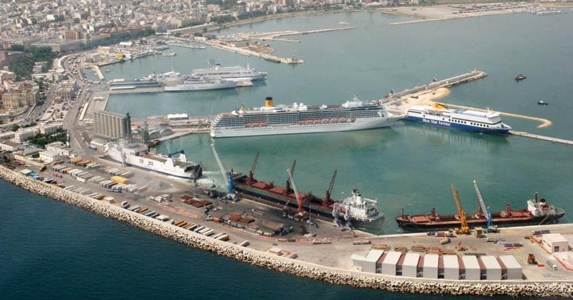 Il porto di Bari