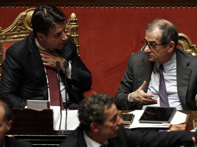 Giuseppe Conte e Giovanni Tria (ANSA)