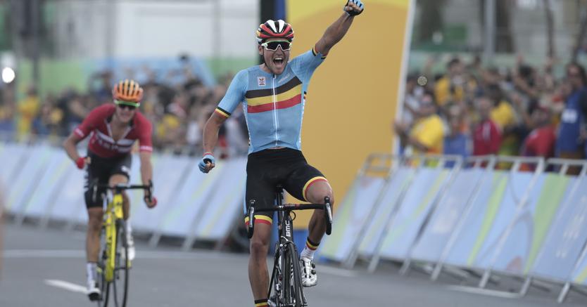 Il belga Greg Van Avermaet ha vinto in volata l'oro nella prova in linea che si  concluso sul rettilineo di Copacana. (Reuters)