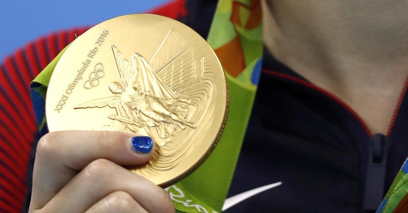 L’oro olimpico della statunitense  Katie Ledecky conquistato nella finale dei 200 m stile libero di nuoto (AFP Photo)