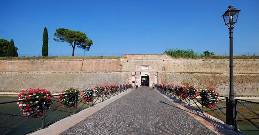 Fortezza di Peschiera, opera difensiva che per secoli ha protetto il centro abitato di Peschiera del Garda, riconosciuta dall'Unesco nel luglio 2017 Patrimonio dell'umanit in Italia