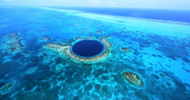 Blue Hole in Belize ((PH ENTE DEL TURISMO)