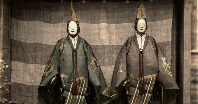 Felice Beato, Due attori del teatro tradizionale giapponese, 1865 ca.Raccolte Museali Fratelli Alinari(RMFA)-collezione FavrodFirenze