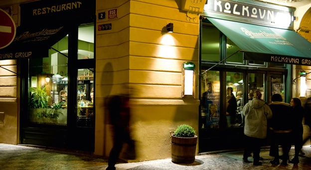 L'esterno di Kolkovna, una delle prime osterie a conquistarsi il titolo di Pilsner Urquell Restaurant