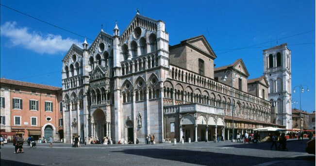 La Cattedrale, un insieme di romanico e gotico costruita a partire dal XII secolo  (ph IPA)