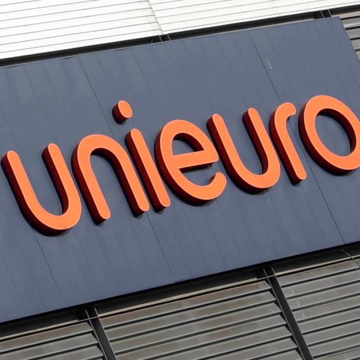 Unieuro borsa oggi top