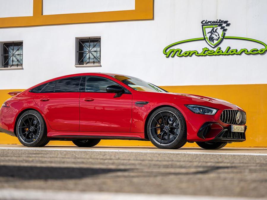 Mercedes Amg S E Performance Le Foto Della Prova Della Nuova