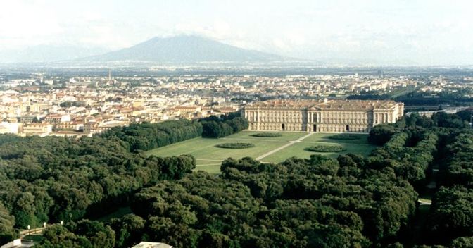 Veduta Aerea della Reggia e parte del Parco 