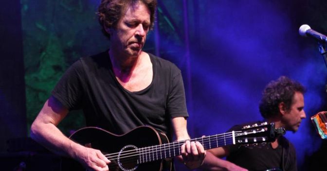 Il chitarrista Dominic Miller 