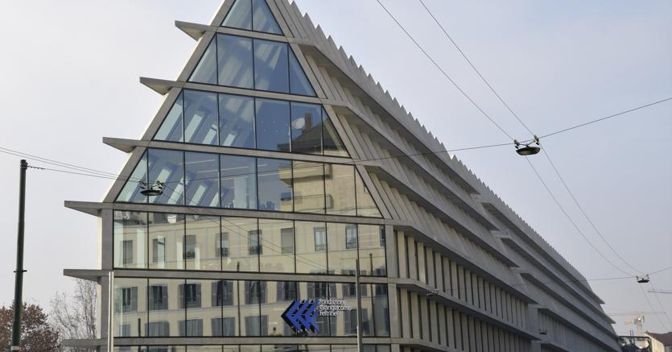 Il palazzo della Fondazione Giangiacomo Feltrinelli a Milano (Agf) 