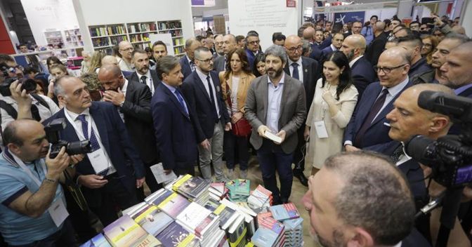 Inaugurazione del Salone Internazionale del Libro (Fotogramma) 
