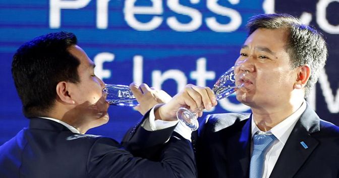 (REUTERS)