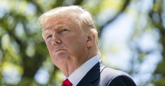 Donald Trump (EPA/JIM LO SCALZO) 