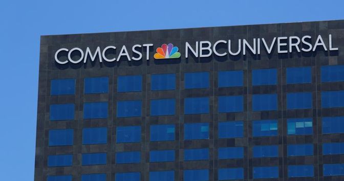 Offerta cash di Comcast per aggiudicarsi 21st Century Fox facendo saltare l’accordo tra Disney e Murdoch 