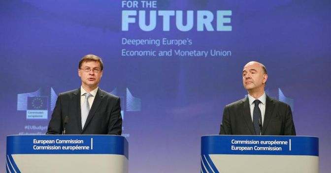 Valdis Dombrovskis e Pierre Moscovici 