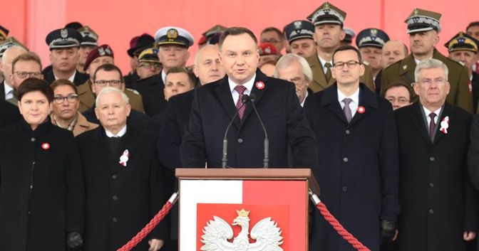 Il presidente Andrzej Duda  alla commemorazione del 100° anniversario  dell’indipendenza (Afp) 