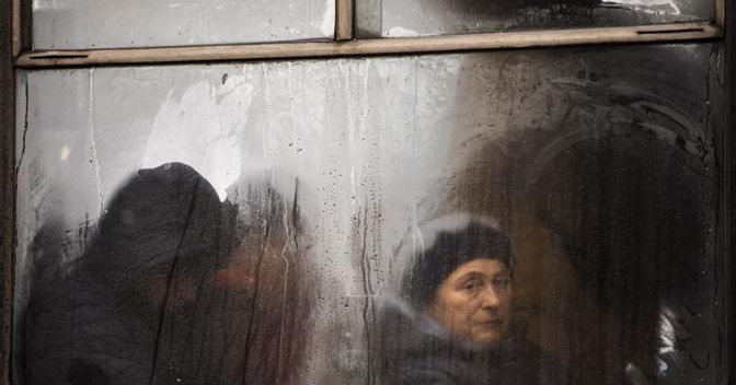Pendolari su un autobus a Vinnytsia, Ucraina centrale 