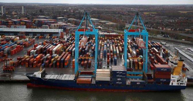 Una nave container 