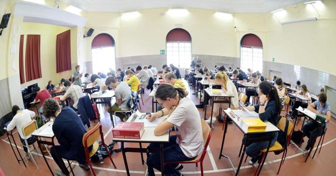 Studenti alla maturità 