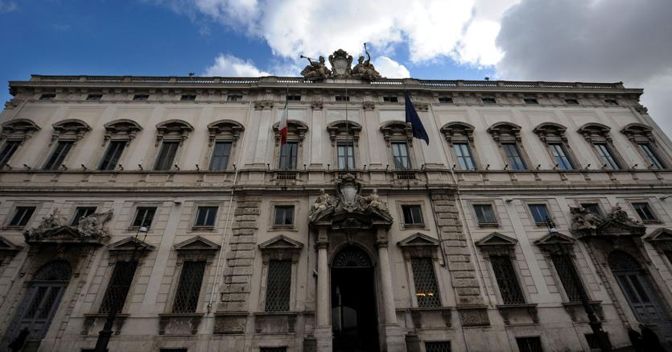 Palazzo della Consulta (Ansa) 