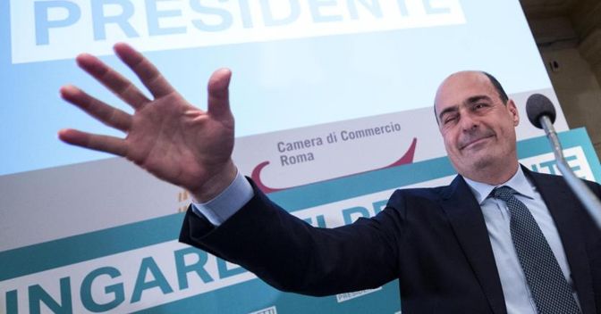 Il presidente della Regione Lazio Nicola Zingaretti ha annunciato che parteciperà alle primarie del Pd (foto Ansa)  