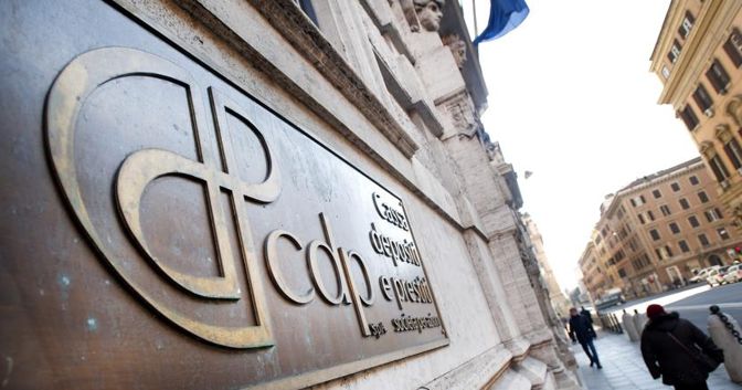 Una delle prime partite che il nuovo governo dovrà affrontare è quella per la scelta dei nuovi vertici della Cdp (foto Agf)  