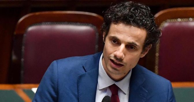 Il sottosegretario allo Sviluppo Economico Davide Crippa  