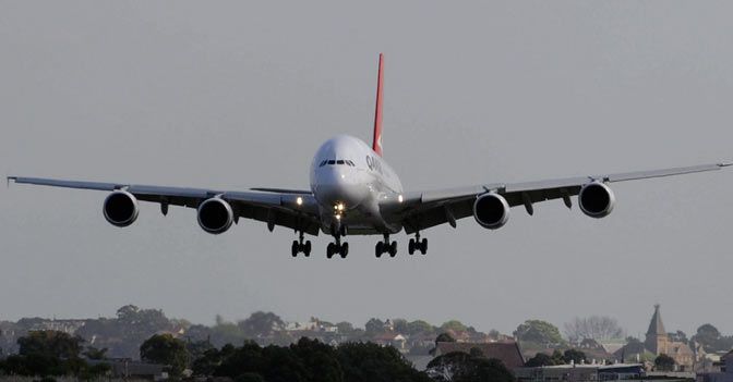 La compagnia australiana Qantas ha cancellato un ordine di acquisto di otto aerei Airbus 380  