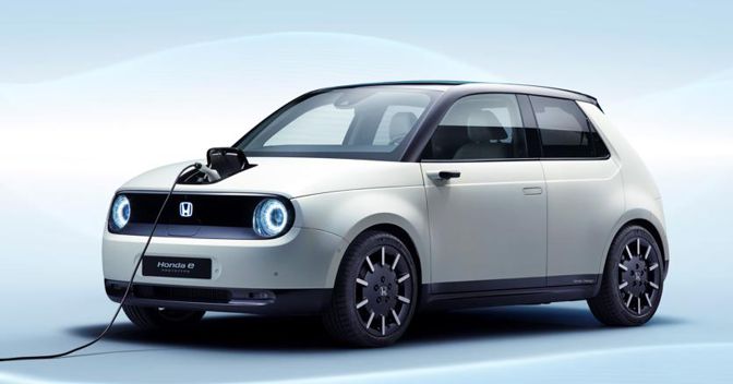 e-Prototype.  Honda sta preparando una citycar a trazione elettrica. Al momento è uno studio in  fase avanzata di sviluppo. Lo stile ricordala N360 del 1967, considerata la Mini giapponese 