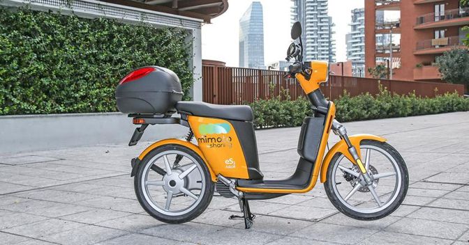 Milano, arrivano scooter elettrici in sharing - Sole ORE