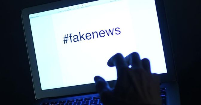 Fake news e hate speech, 6 aziende su 10 sentono il brand fuori controllo (Afp) 