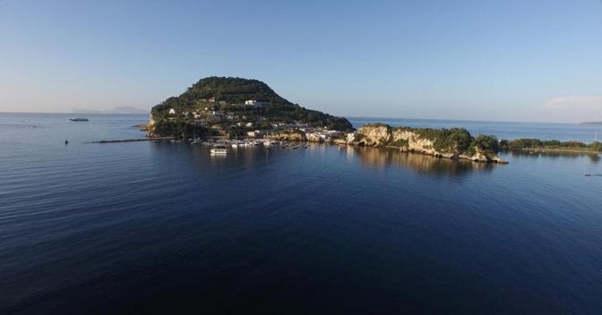Capo Miseno (LA TERRA DEI MITI / MICHELE ALBANO) 