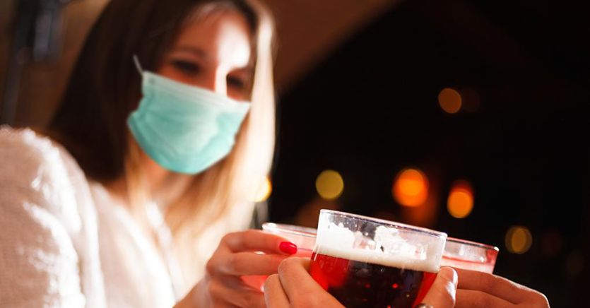 Coronavirus, ecco i verbali finora secretati delle riunioni del Comitato tecnico scientifico thumbnail