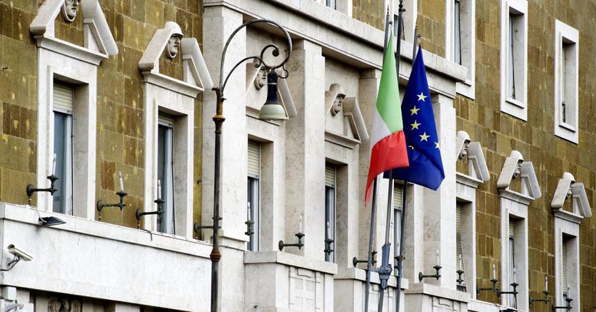 Sorteggio, quote rosa e stop alle ”porte girevoli”: in pista la delega che riforma il Csm thumbnail