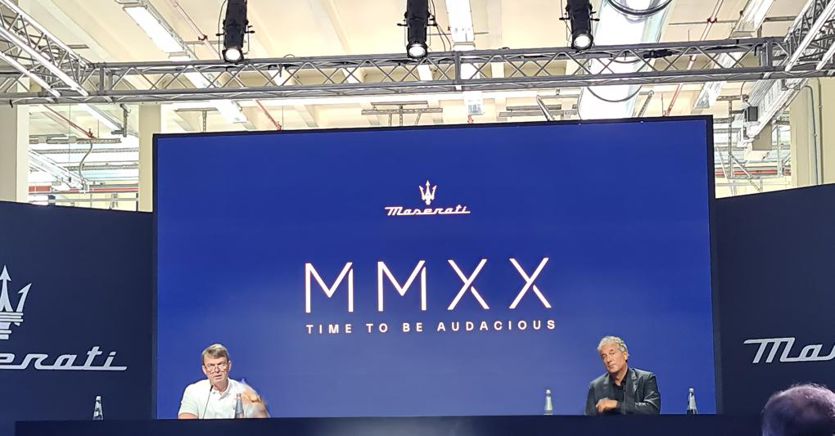 Manley: «2.5 miliardi per mettere Maserati al centro di Stellantis» thumbnail