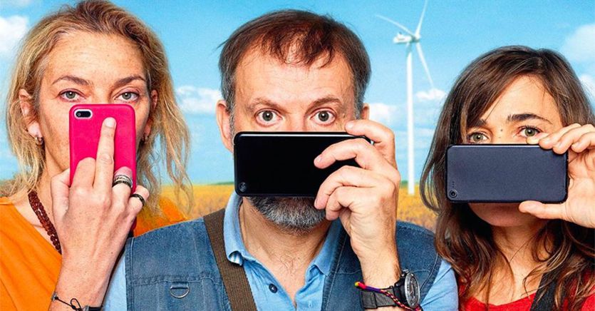 « Digital Unexpected », les dangers de la technologie dans une drôle de comédie française