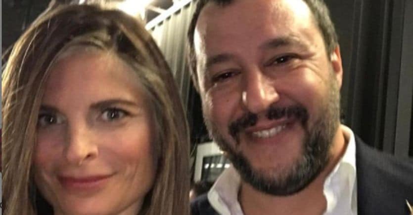 «Inciucio»: Salvini Accusa Berlusconi E Accoglie Tre Transfughi Di ...