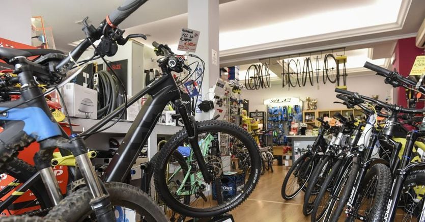 Bonus bici e monopattini, da oggi ripartono le richieste online per i  rimborsi: in 119mila ne hanno diritto. Disponibili 35 milioni. Ecco come  fare - Il Sole 24 ORE